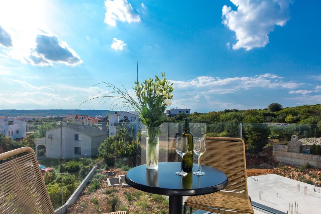 Bed and Breakfast Pansion Leggero Krk Town Exterior foto